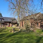 Im Spreewald In Idyllischer Alleinlage Lägenhet